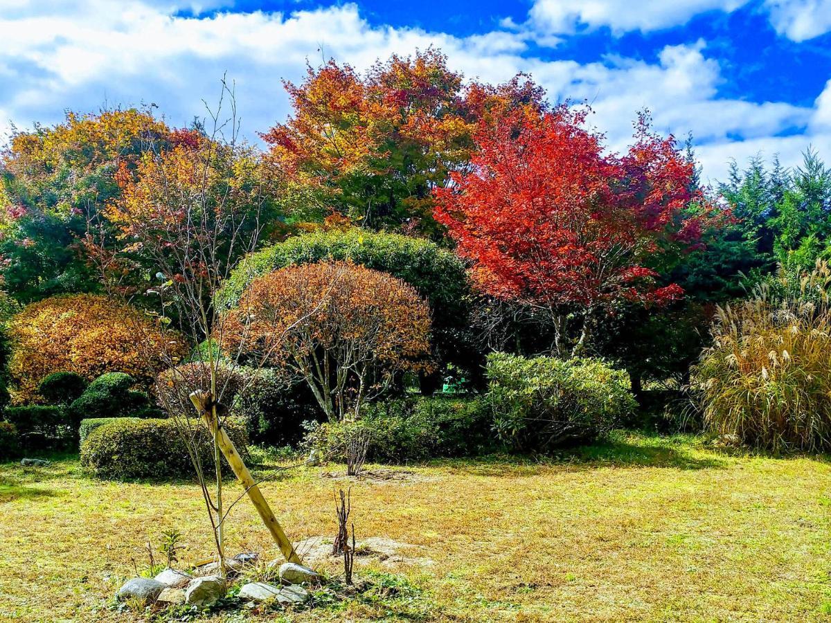 Pensjonat さいの郷「椛」 Kagamino Zewnętrze zdjęcie