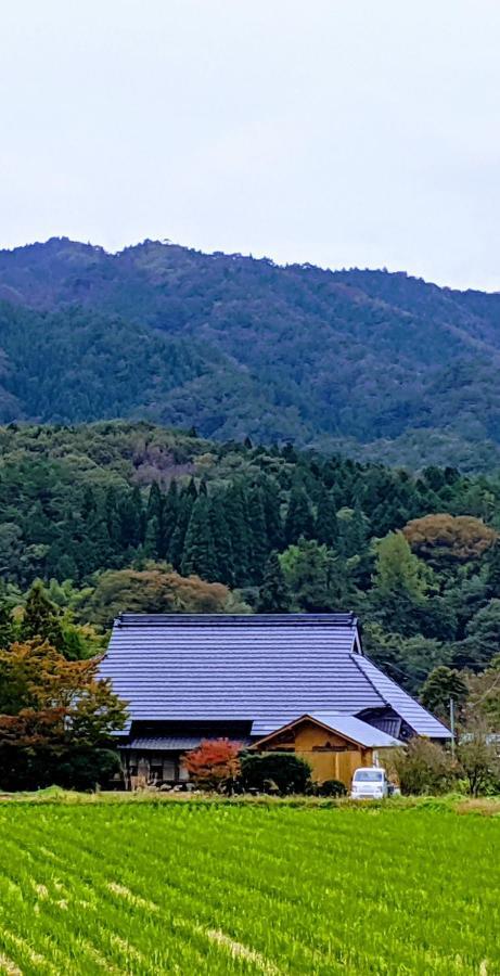Pensjonat さいの郷「椛」 Kagamino Zewnętrze zdjęcie